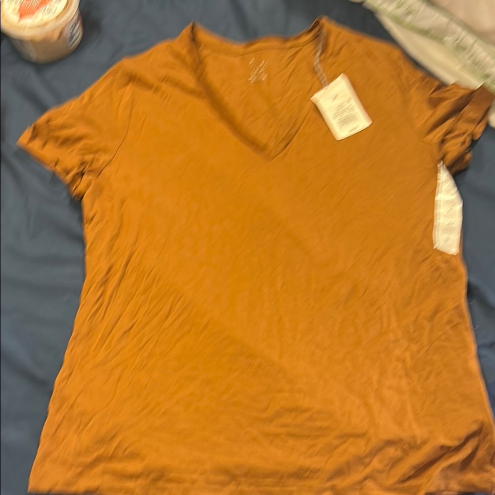 Fitted Yellow and Orange Short Sleeve T-Shirt